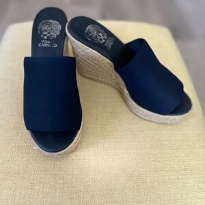 Vince camuto wedge woman shoes